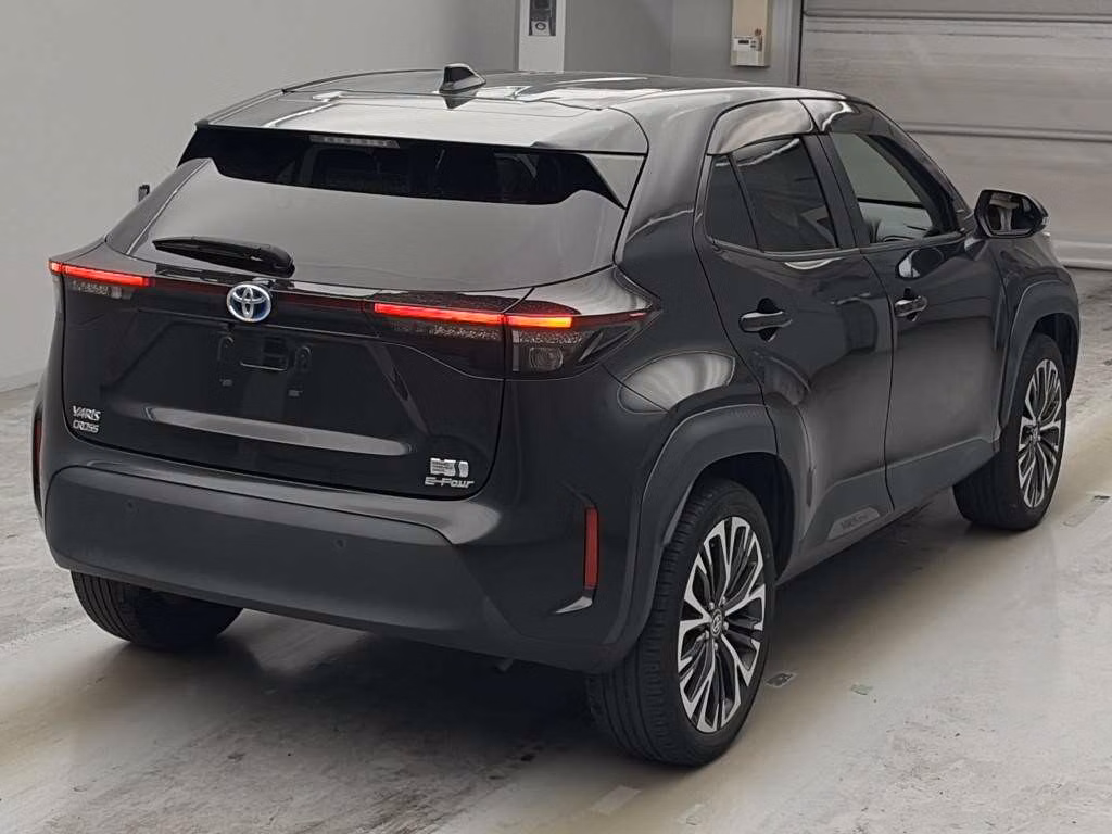 TOYOTA YARIS CROSS
