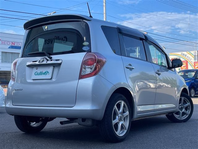 TOYOTA RACTIS