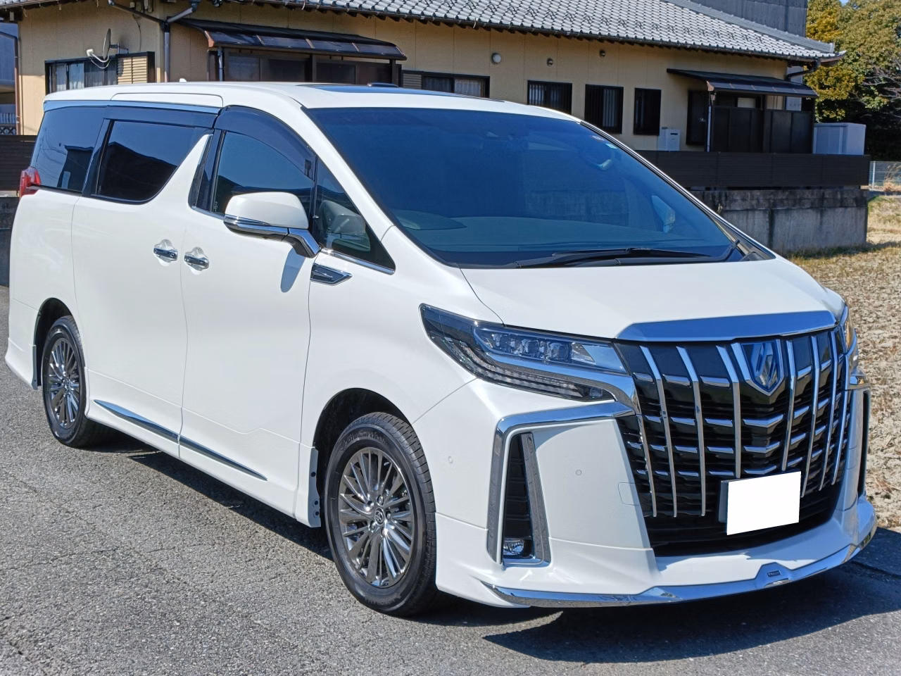 TOYOTA ALPHARD