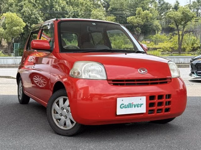 DAIHATSU ESSE