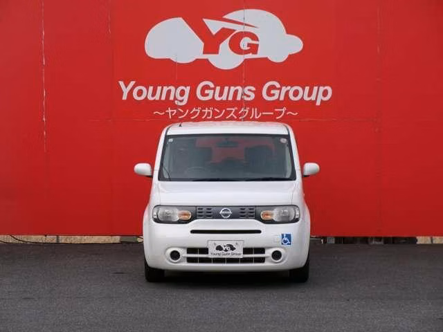 NISSAN CUBE