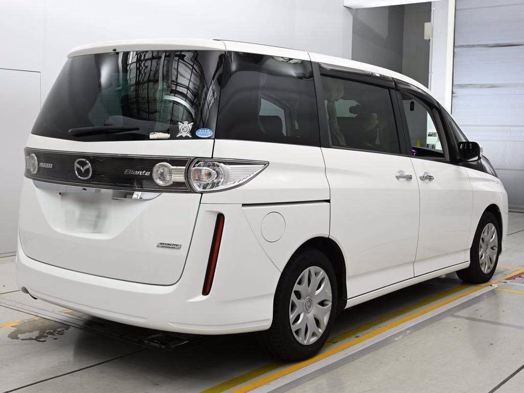 MAZDA BIANTE