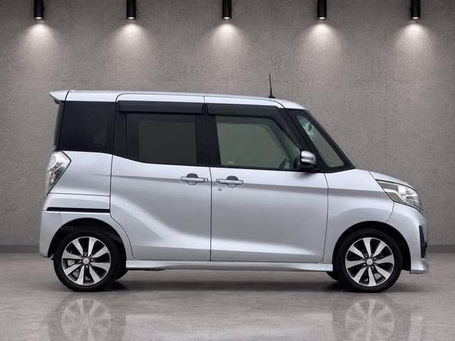 MITSUBISHI EK SPACE