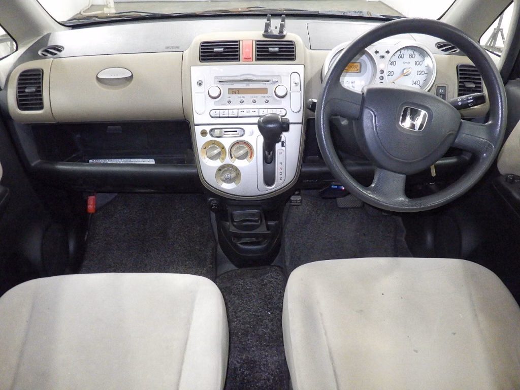 HONDA LIFE