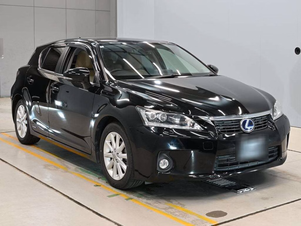 LEXUS CT200H