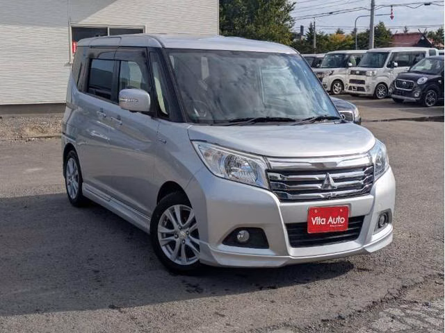 MITSUBISHI DELICA D:2