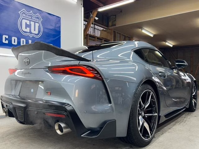 TOYOTA SUPRA