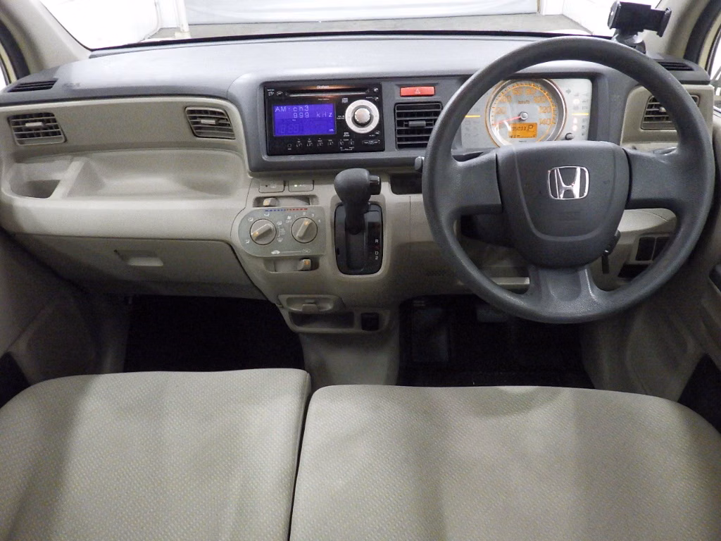 HONDA LIFE