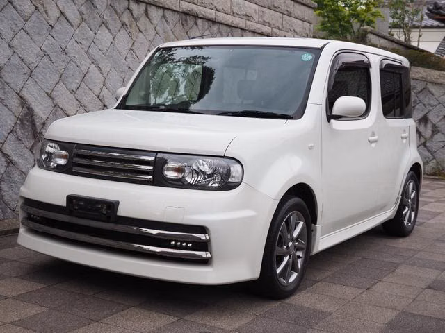 NISSAN CUBE