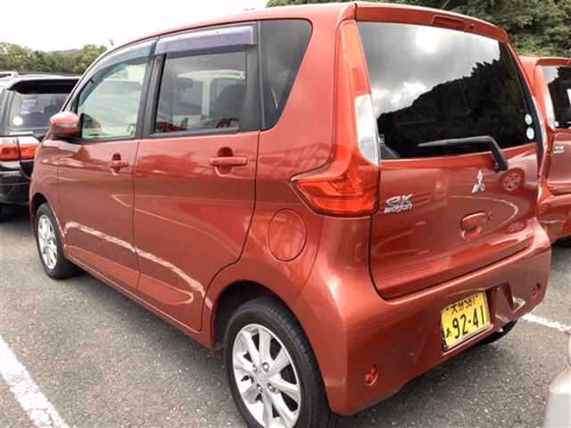 MITSUBISHI EK WAGON