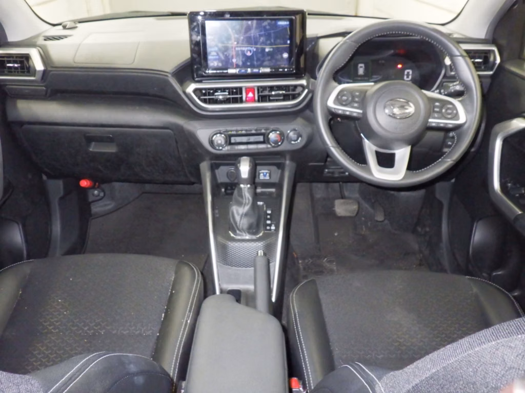 DAIHATSU ROCKY