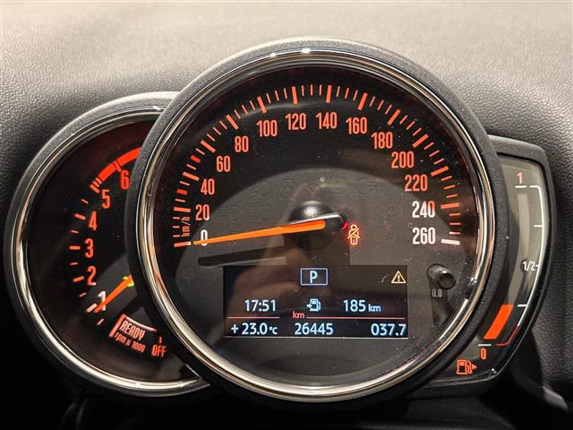 MINI CROSSOVER