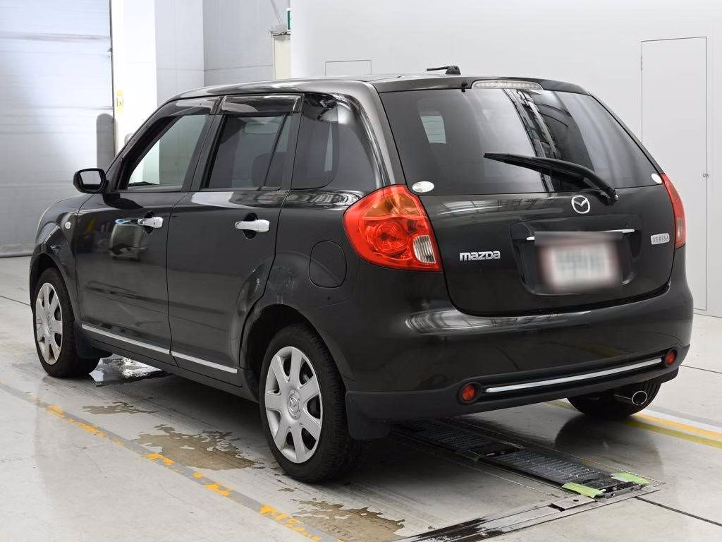 MAZDA VERISA