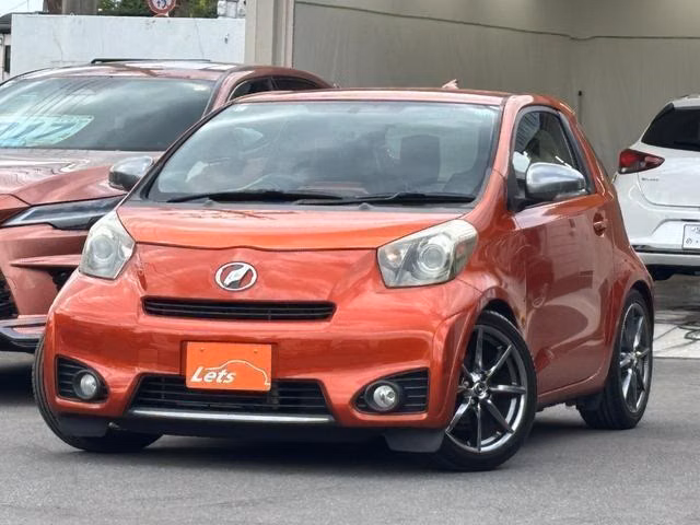 TOYOTA IQ