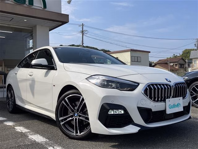 BMW 1-SERIES