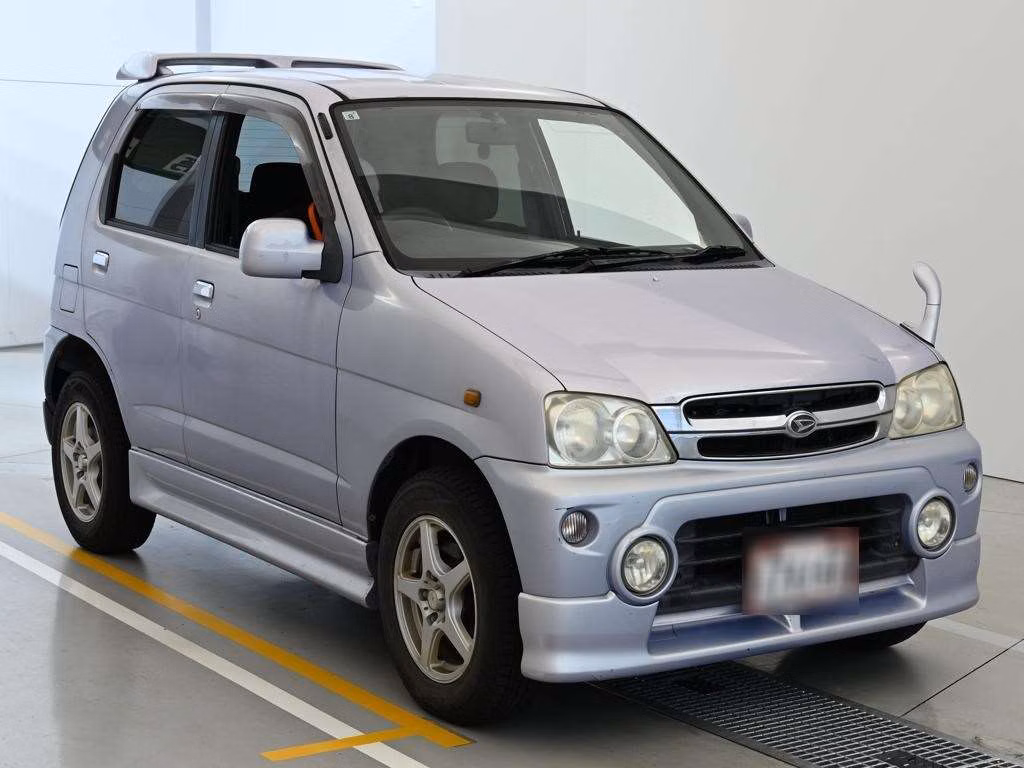 DAIHATSU TERIOS KID