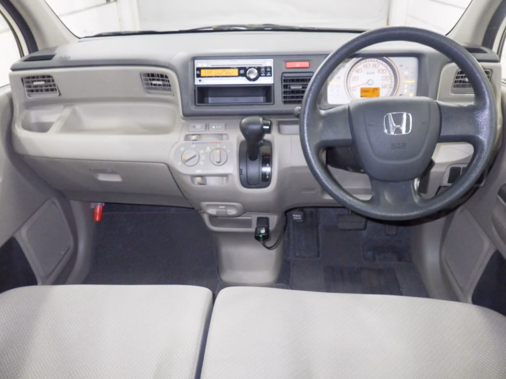 HONDA LIFE