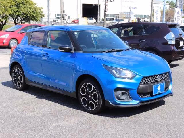 SUZUKI SWIFT