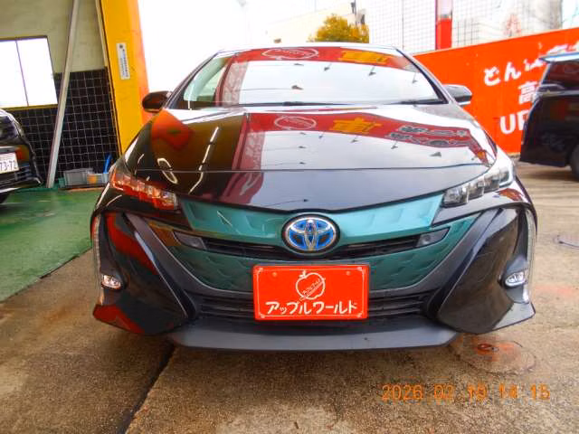 TOYOTA PRIUS PHV