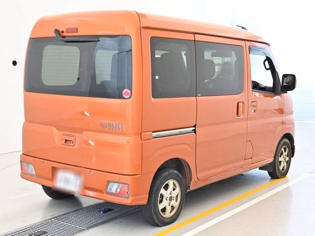 DAIHATSU ATRAI