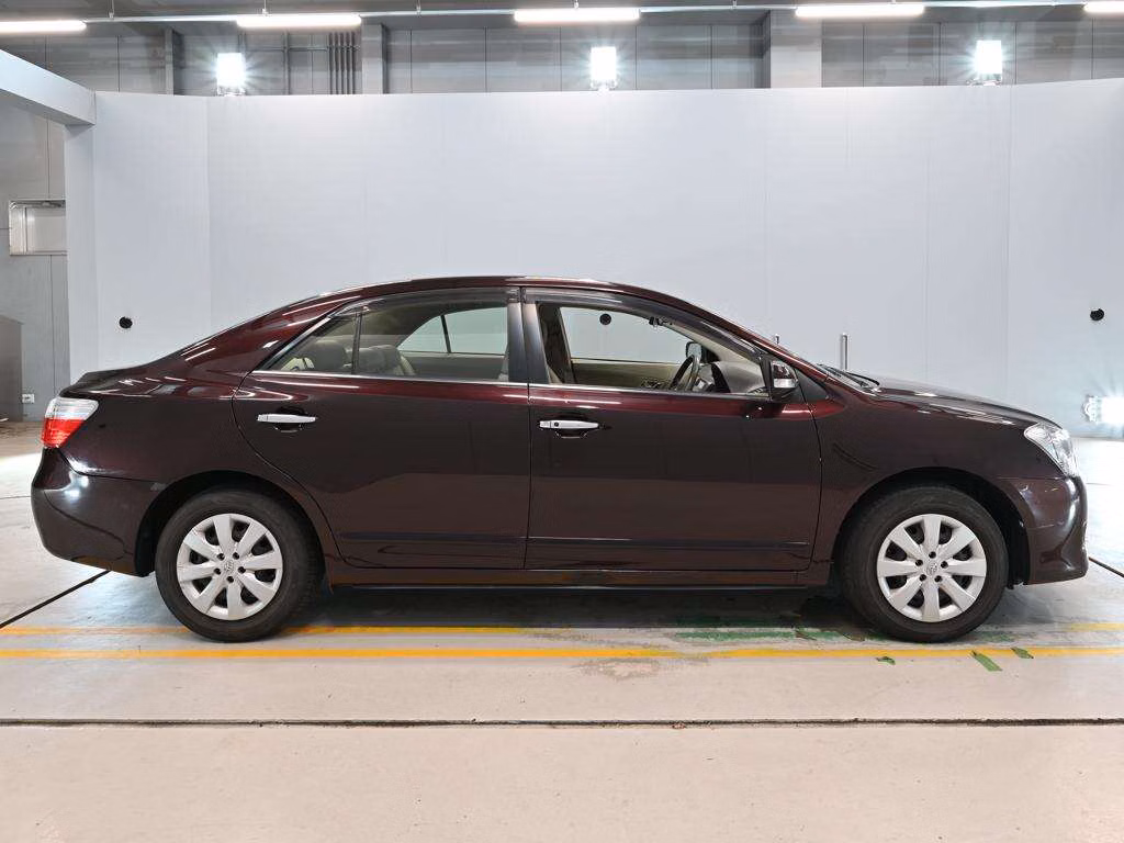 TOYOTA PREMIO
