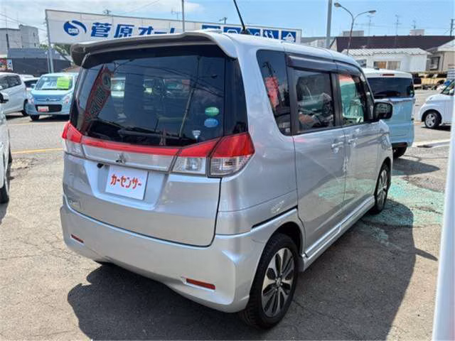 MITSUBISHI DELICA D:2