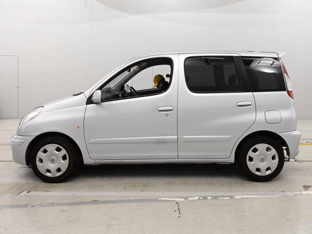 TOYOTA FUNCARGO