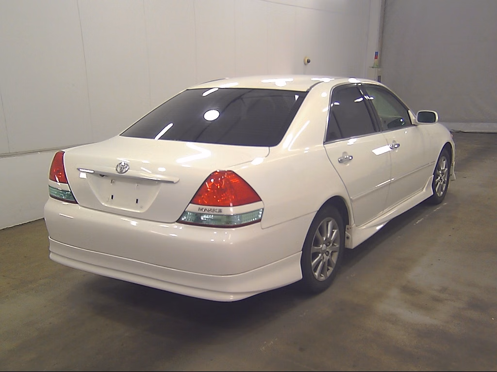 TOYOTA MARK II