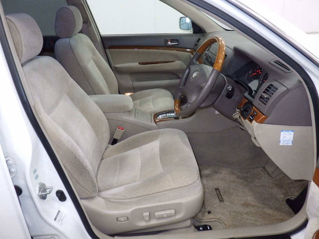 TOYOTA MARK II