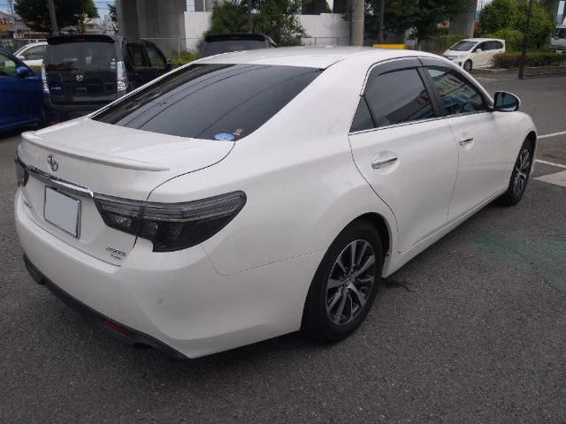 TOYOTA MARK X
