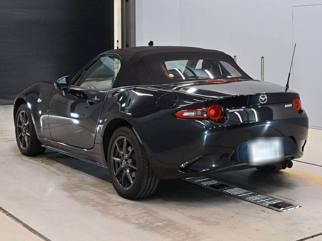 MAZDA MX-5