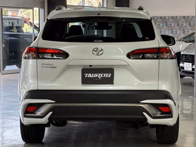 TOYOTA COROLLA CROSS