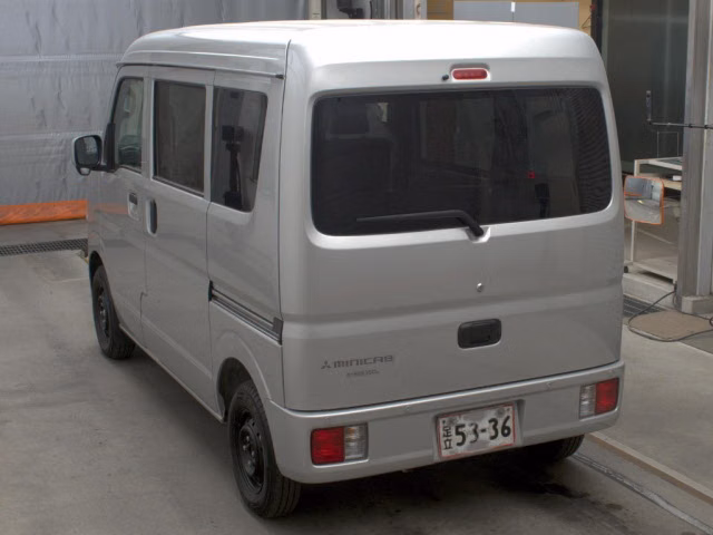 MITSUBISHI MINICAB