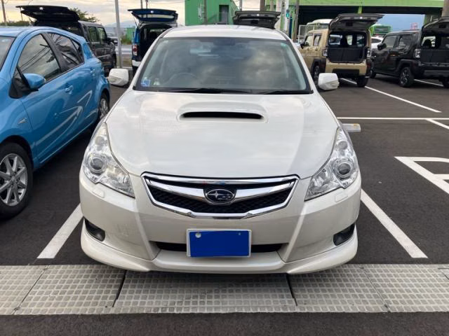 SUBARU LEGACY