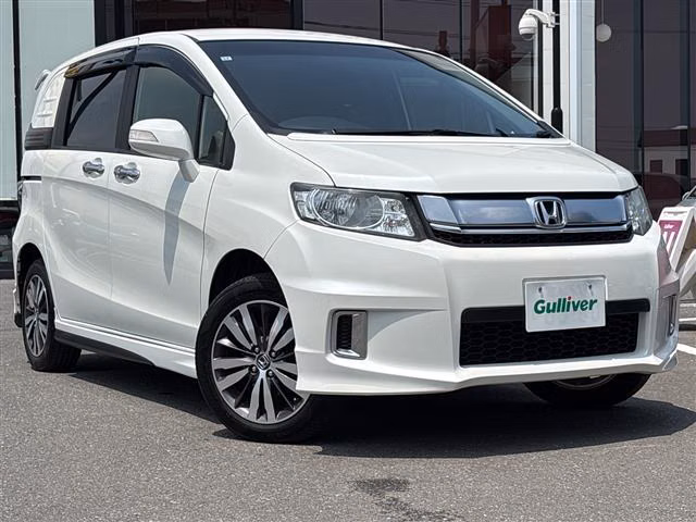 HONDA FREED SPIKE
