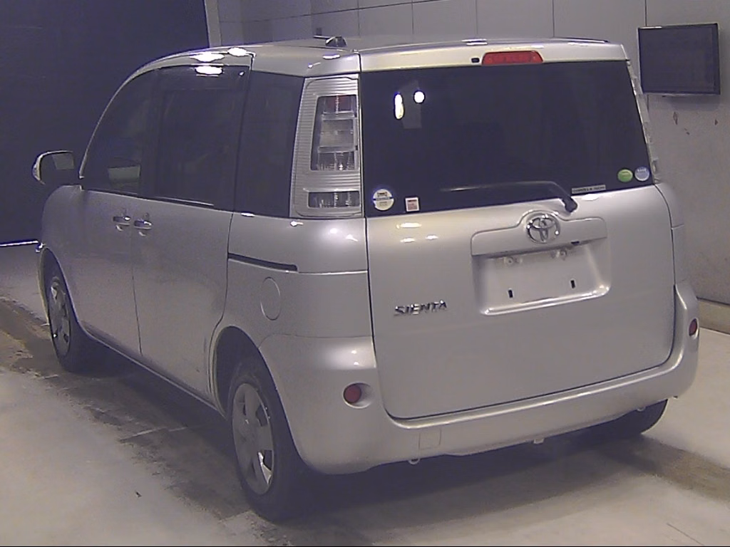 TOYOTA SIENTA