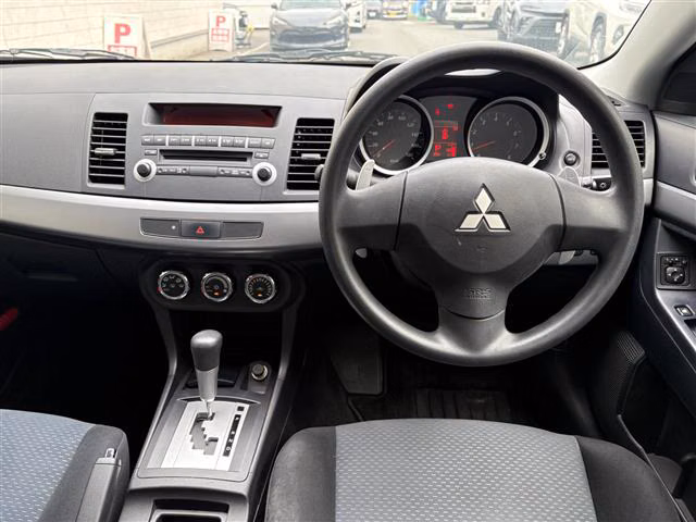 MITSUBISHI GALANT FORTIS