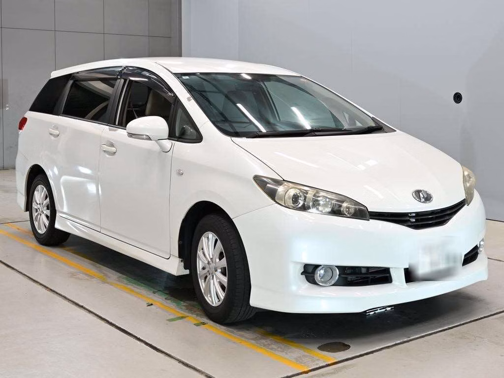 TOYOTA WISH