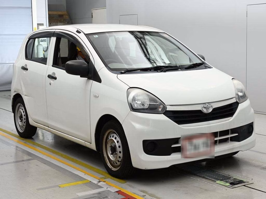 TOYOTA PIXIS EPOCH