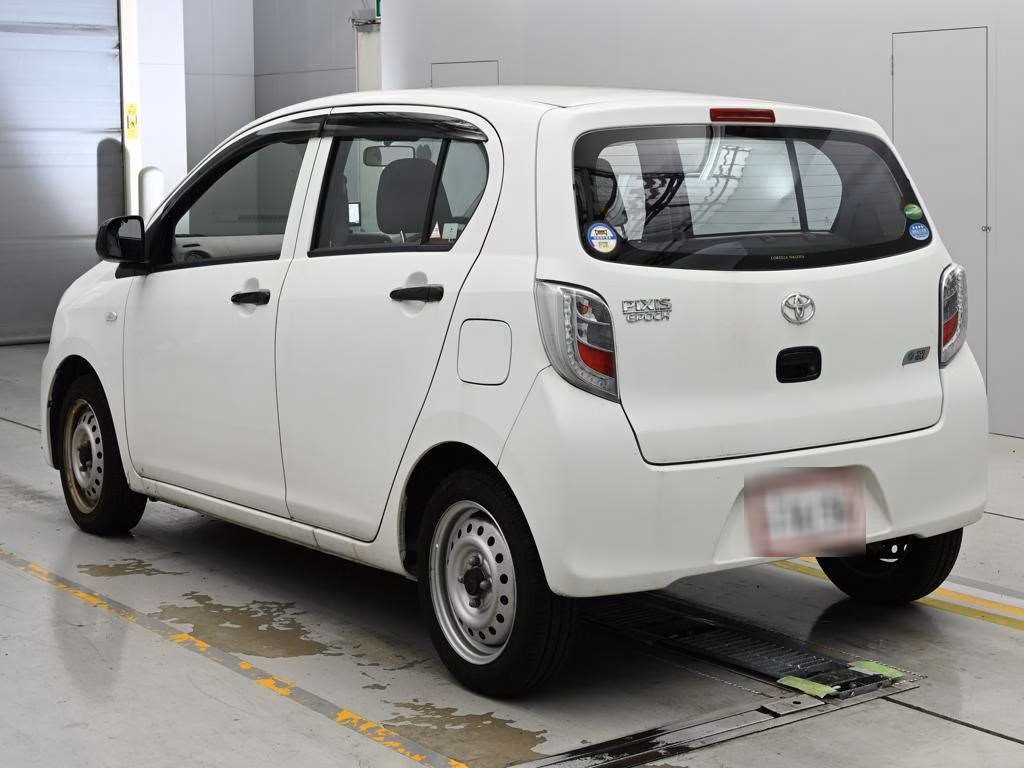 TOYOTA PIXIS EPOCH