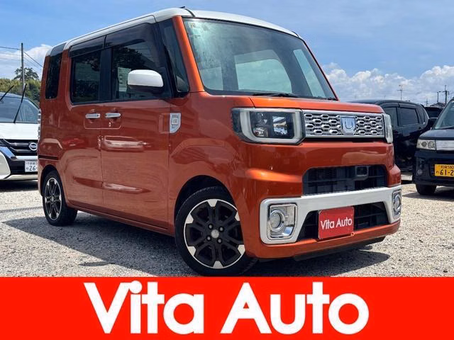 DAIHATSU WAKE