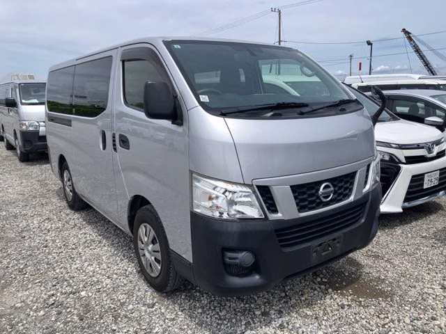 NISSAN NV350 CARAVAN