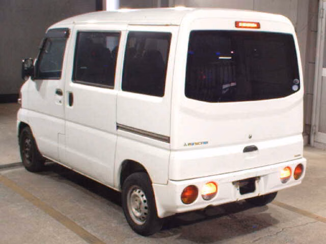 MITSUBISHI MINICAB