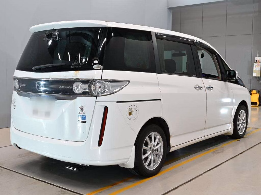 MAZDA BIANTE