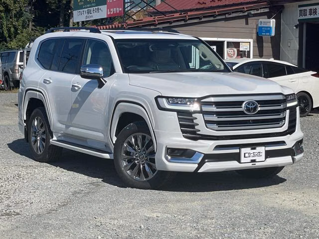 TOYOTA LAND CRUISER