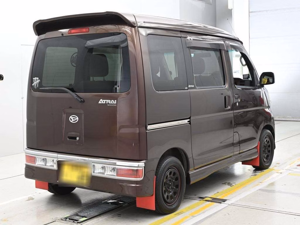 DAIHATSU ATRAI