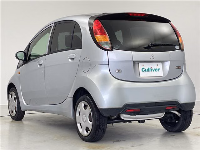 MITSUBISHI I