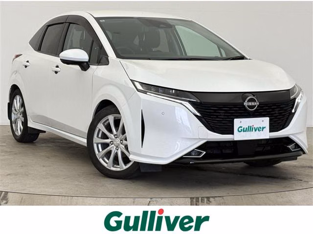 NISSAN AURA