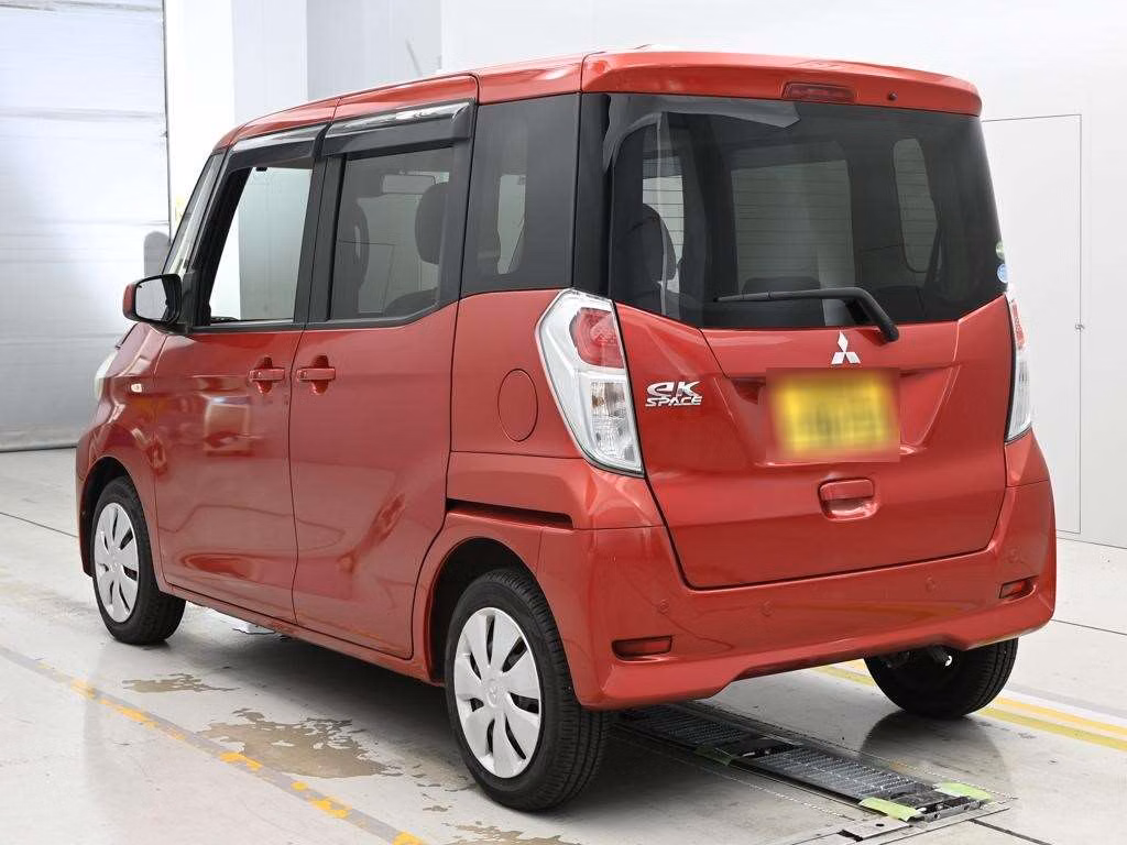 MITSUBISHI EK SPACE
