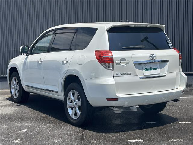 TOYOTA VANGUARD